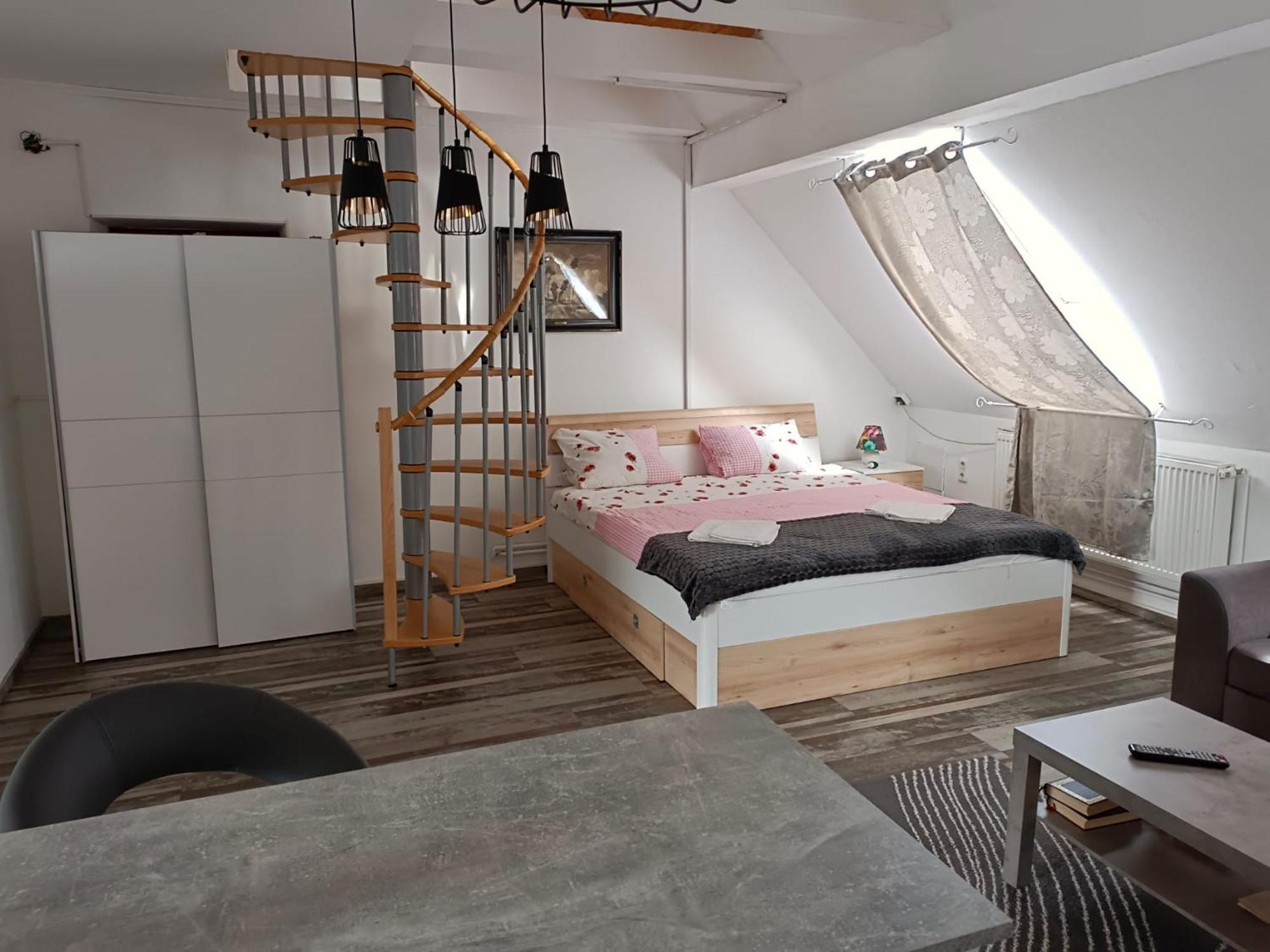Pension Donaublick Grein 2 In Stifterstrasse 19A Ngoại thất bức ảnh